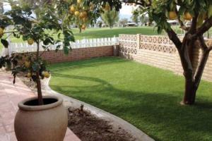 Artificial-Grass-Front-Lawn-2